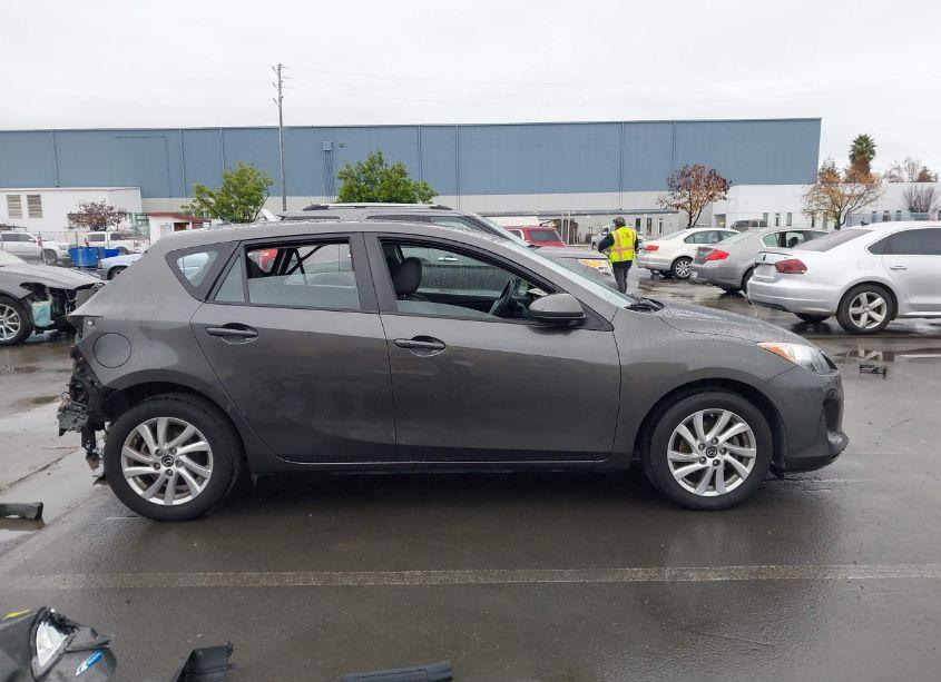 Photo 14 of 2013 Mazda Mazda3 I GRAND TOURING (VIN JM1BL1MP3D1722222)