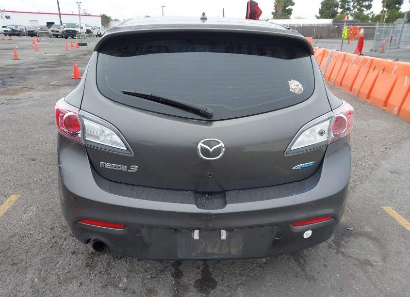 Photo 16 of 2013 Mazda Mazda3 I GRAND TOURING (VIN JM1BL1MP7D1838622)