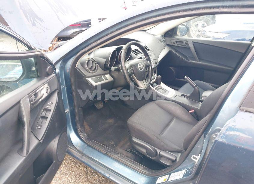 Photo 12 of 2010 Mazda Mazda3 S SPORT (VIN JM1BL1S50A1152595)