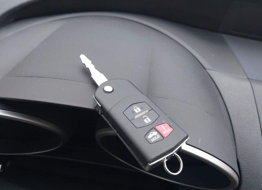 Photo 11 of 2010 Mazda Mazda3 S SPORT (VIN JM1BL1S51A1105625)