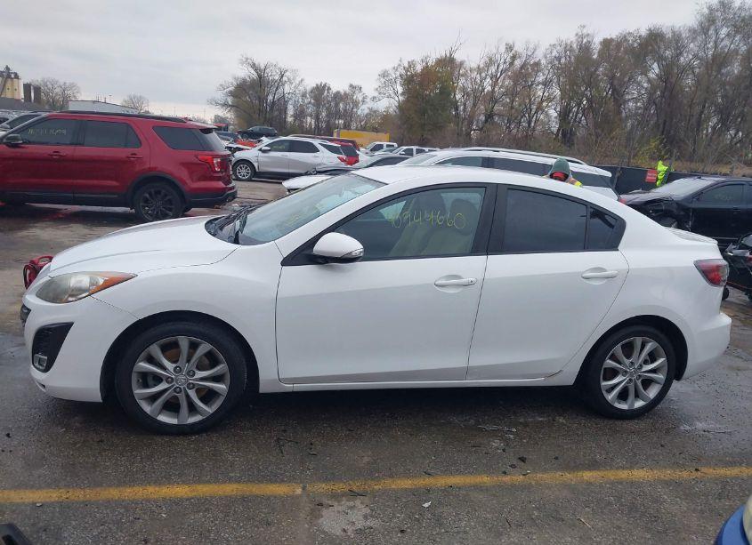 Photo 14 of 2010 Mazda Mazda3 S SPORT (VIN JM1BL1S51A1105625)