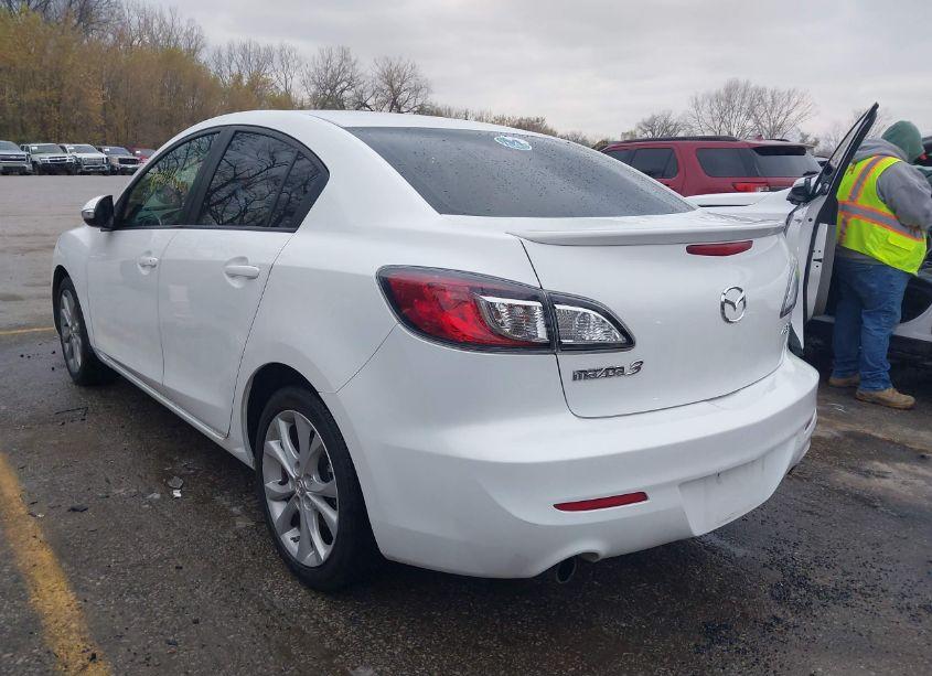 Photo 3 of 2010 Mazda Mazda3 S SPORT (VIN JM1BL1S51A1105625)