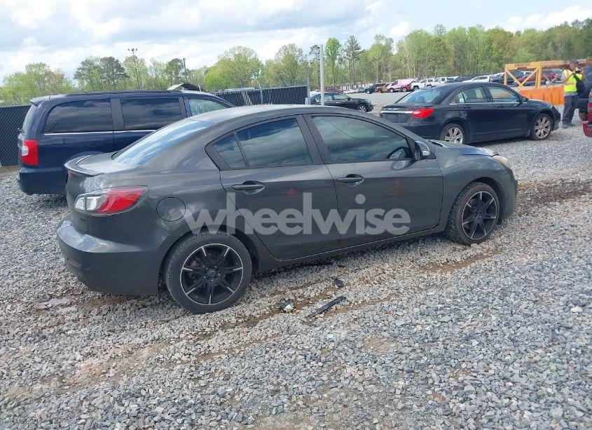 Photo 4 of 2010 Mazda Mazda3 S SPORT (VIN JM1BL1S51A1199103)