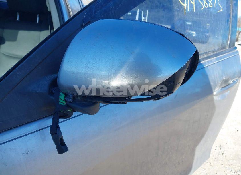 Photo 12 of 2010 Mazda Mazda3 S SPORT (VIN JM1BL1S52A1217091)