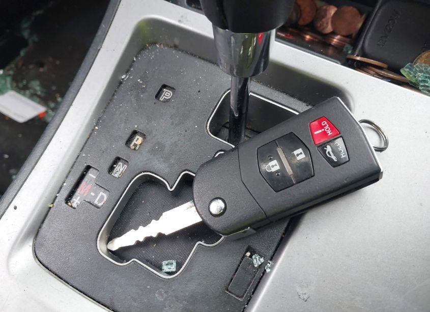 Photo 11 of 2010 Mazda Mazda3 S SPORT (VIN JM1BL1S53A1218590)