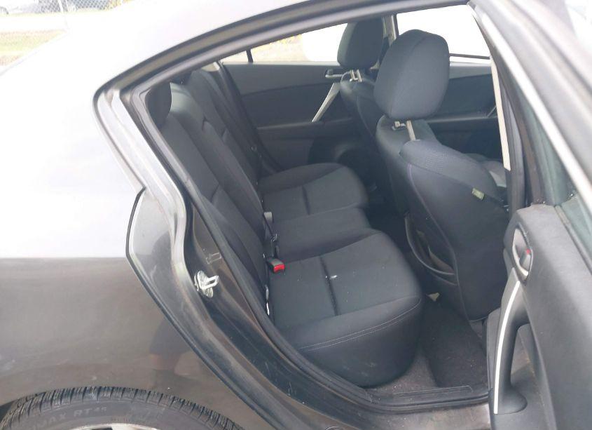 Photo 8 of 2010 Mazda Mazda3 S SPORT (VIN JM1BL1S53A1218590)