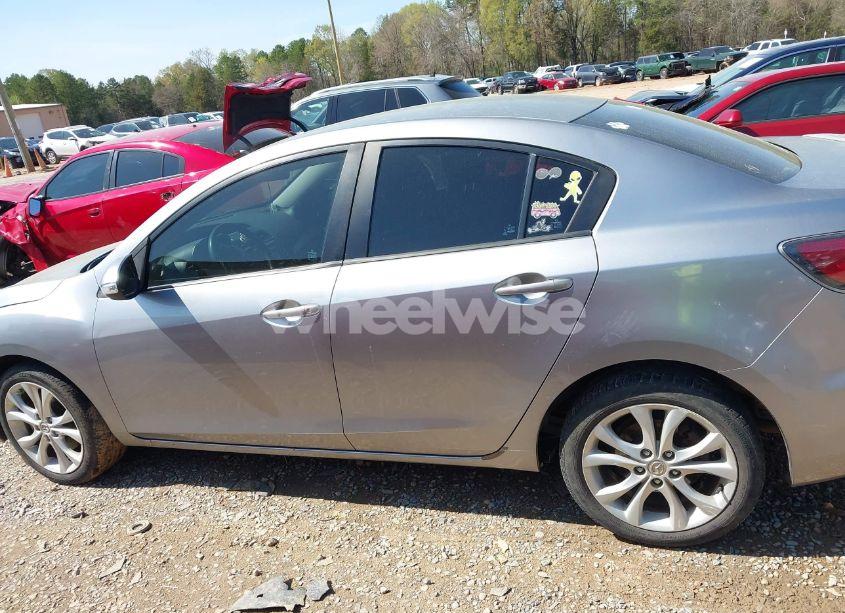 Photo 14 of 2010 Mazda Mazda3 S SPORT (VIN JM1BL1S54A1206285)