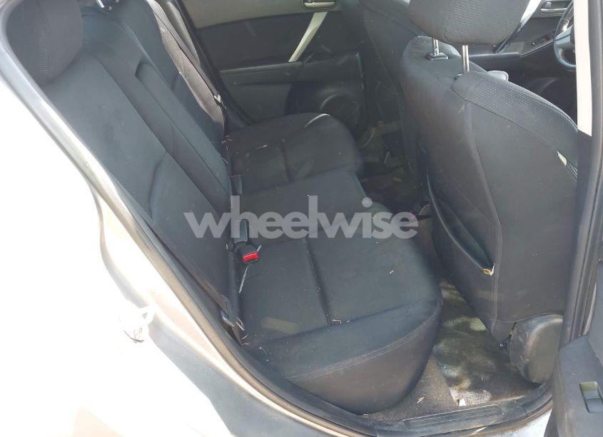 Photo 8 of 2010 Mazda Mazda3 S SPORT (VIN JM1BL1S54A1206285)