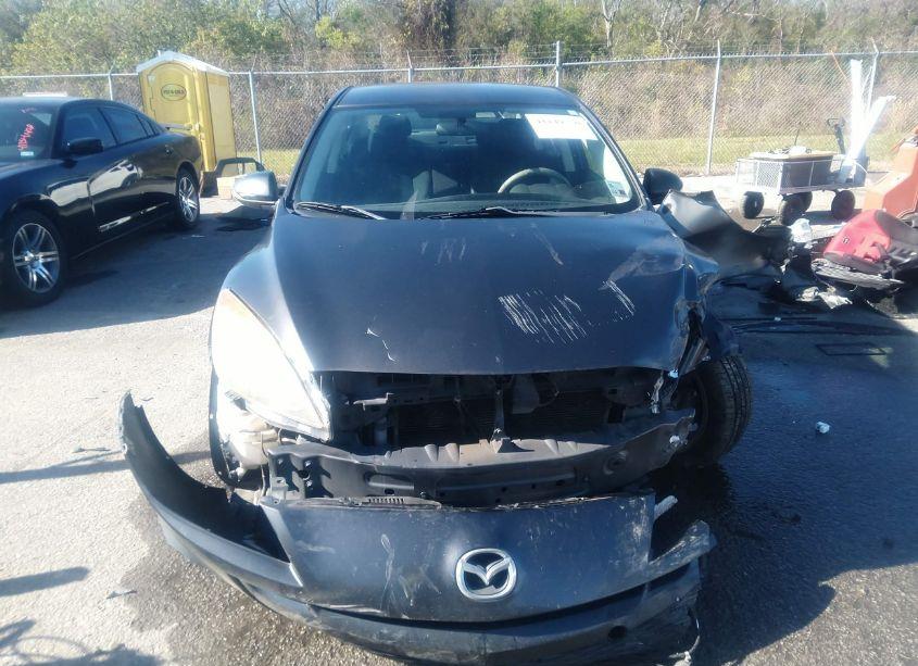 Photo 12 of 2010 Mazda Mazda3 S SPORT (VIN JM1BL1S55A1169733)