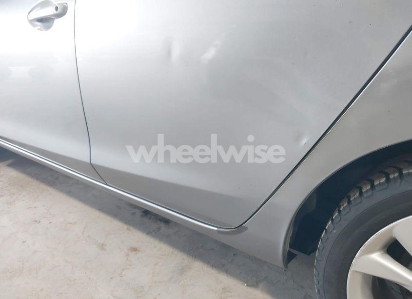 Photo 6 of 2010 Mazda Mazda3 S GRAND TOURING (VIN JM1BL1S55A1311515)