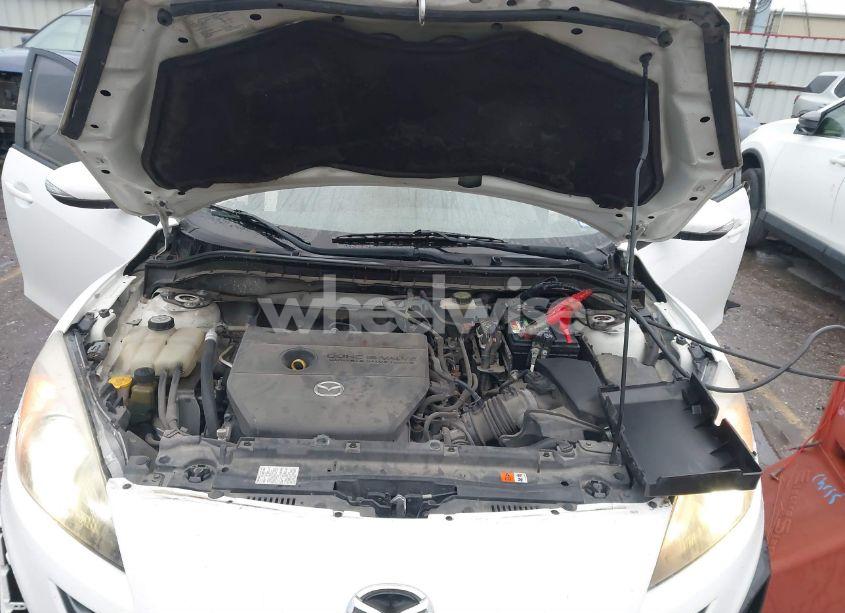 Photo 10 of 2010 Mazda Mazda3 S GRAND TOURING (VIN JM1BL1S57A1102048)