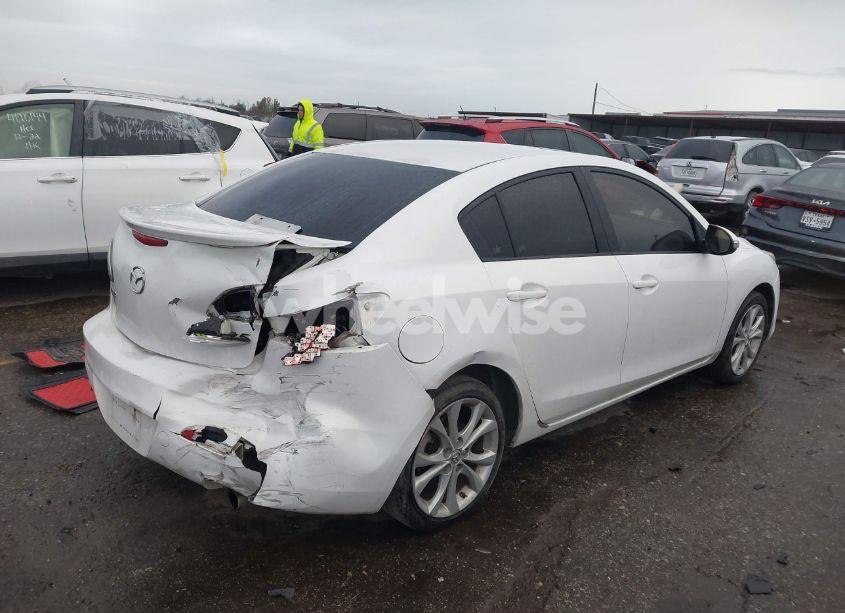 Photo 4 of 2010 Mazda Mazda3 S GRAND TOURING (VIN JM1BL1S57A1102048)