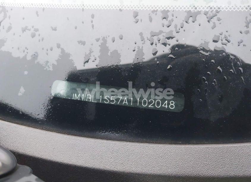 Photo 9 of 2010 Mazda Mazda3 S GRAND TOURING (VIN JM1BL1S57A1102048)