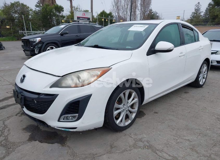Photo 2 of 2010 Mazda Mazda3 S SPORT (VIN JM1BL1S58A1152666)