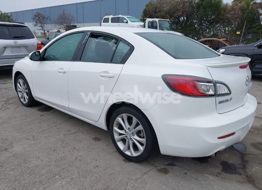 Photo 3 of 2010 Mazda Mazda3 S SPORT (VIN JM1BL1S58A1152666)