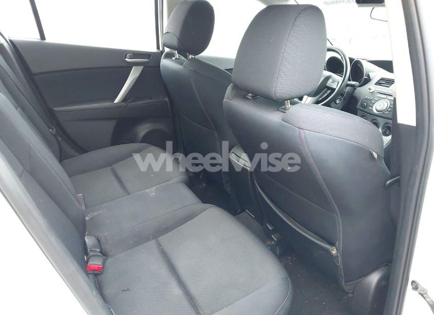 Photo 8 of 2010 Mazda Mazda3 S SPORT (VIN JM1BL1S58A1152666)