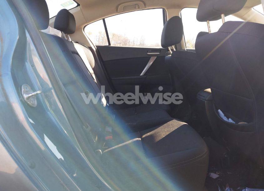 Photo 8 of 2010 Mazda Mazda3 S SPORT (VIN JM1BL1S59A1235376)