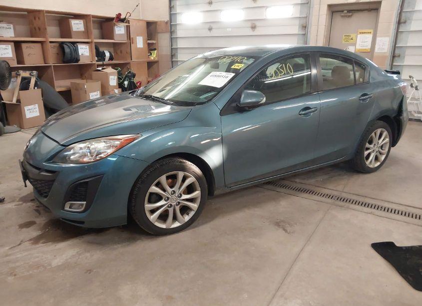 Photo 2 of 2010 Mazda Mazda3 S SPORT (VIN JM1BL1S5XA1138638)