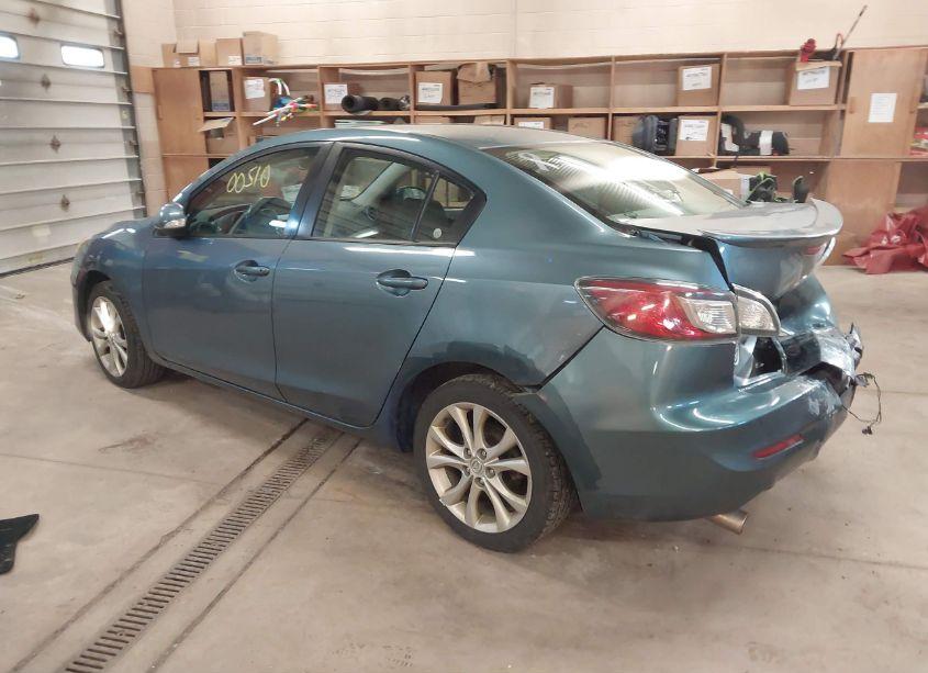 Photo 3 of 2010 Mazda Mazda3 S SPORT (VIN JM1BL1S5XA1138638)