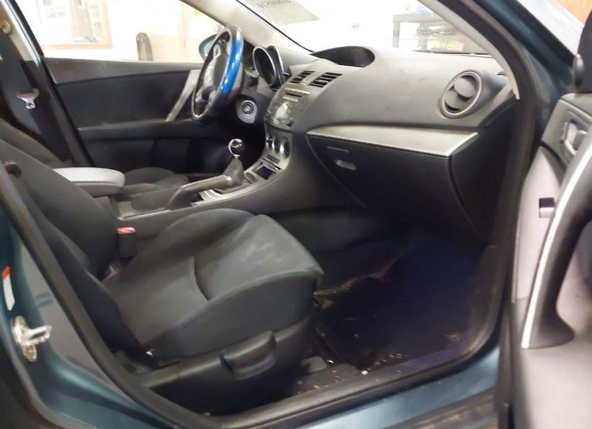 Photo 5 of 2010 Mazda Mazda3 S SPORT (VIN JM1BL1S5XA1138638)