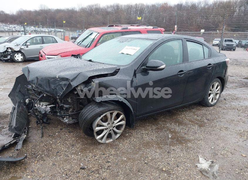 Photo 2 of 2010 Mazda Mazda3 S GRAND TOURING (VIN JM1BL1S5XA1175527)