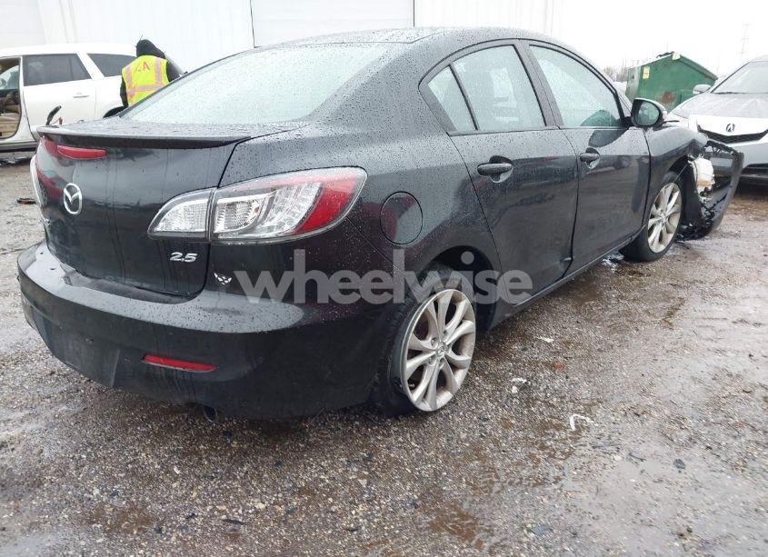 Photo 4 of 2010 Mazda Mazda3 S GRAND TOURING (VIN JM1BL1S5XA1175527)