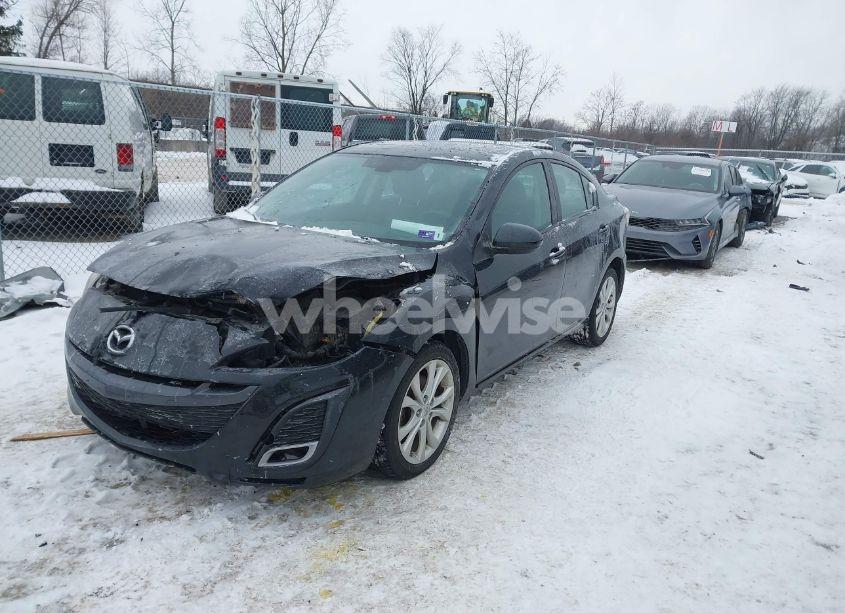 Photo 2 of 2010 Mazda Mazda3 S GRAND TOURING (VIN JM1BL1S5XA1275515)