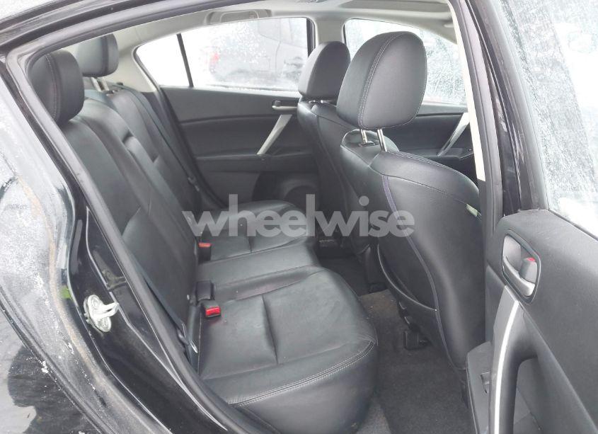 Photo 8 of 2010 Mazda Mazda3 S GRAND TOURING (VIN JM1BL1S5XA1275515)