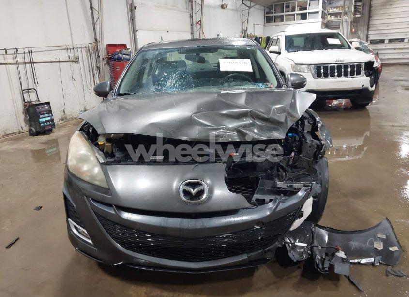 Photo 12 of 2010 Mazda Mazda3 S SPORT (VIN JM1BL1S60A1175836)