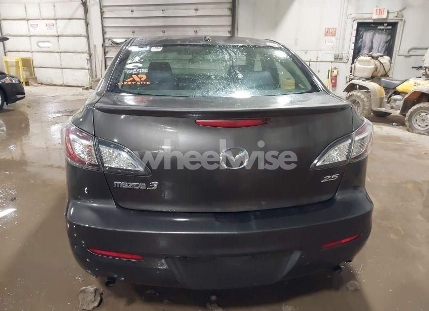 Photo 16 of 2010 Mazda Mazda3 S SPORT (VIN JM1BL1S60A1175836)