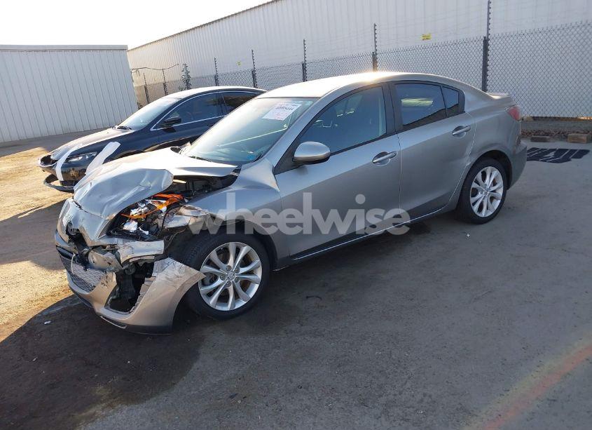Photo 2 of 2010 Mazda Mazda3 S SPORT (VIN JM1BL1S60A1334757)