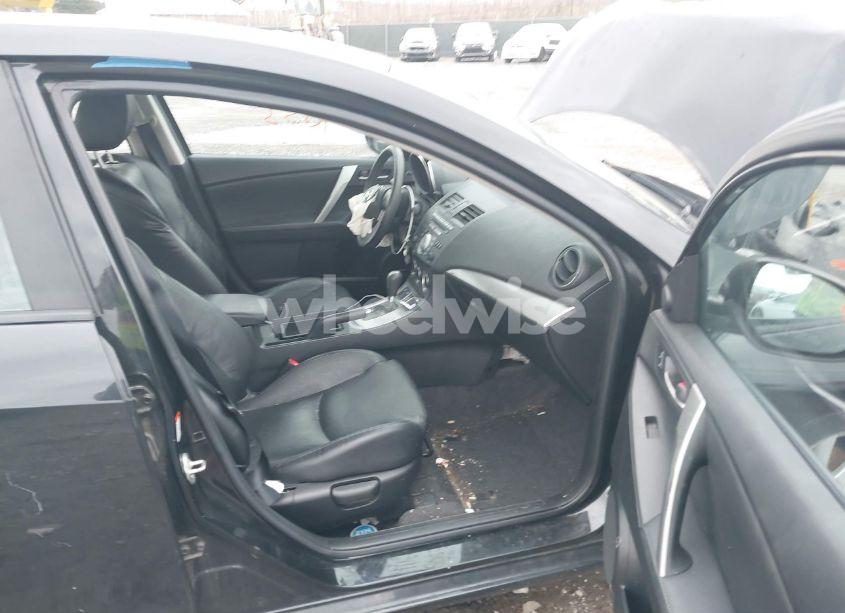 Photo 5 of 2010 Mazda Mazda3 S GRAND TOURING (VIN JM1BL1S61A1270020)