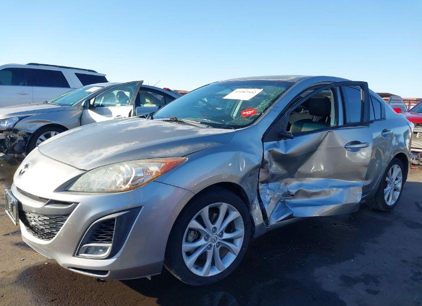 Photo 6 of 2010 Mazda Mazda3 S SPORT (VIN JM1BL1S62A1209467)