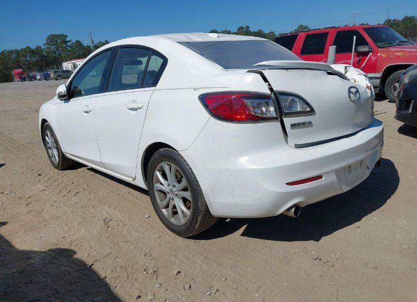 Photo 3 of 2010 Mazda Mazda3 S SPORT (VIN JM1BL1S62A1228486)