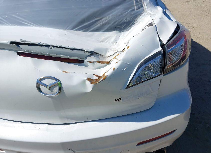 Photo 6 of 2010 Mazda Mazda3 S SPORT (VIN JM1BL1S62A1228486)