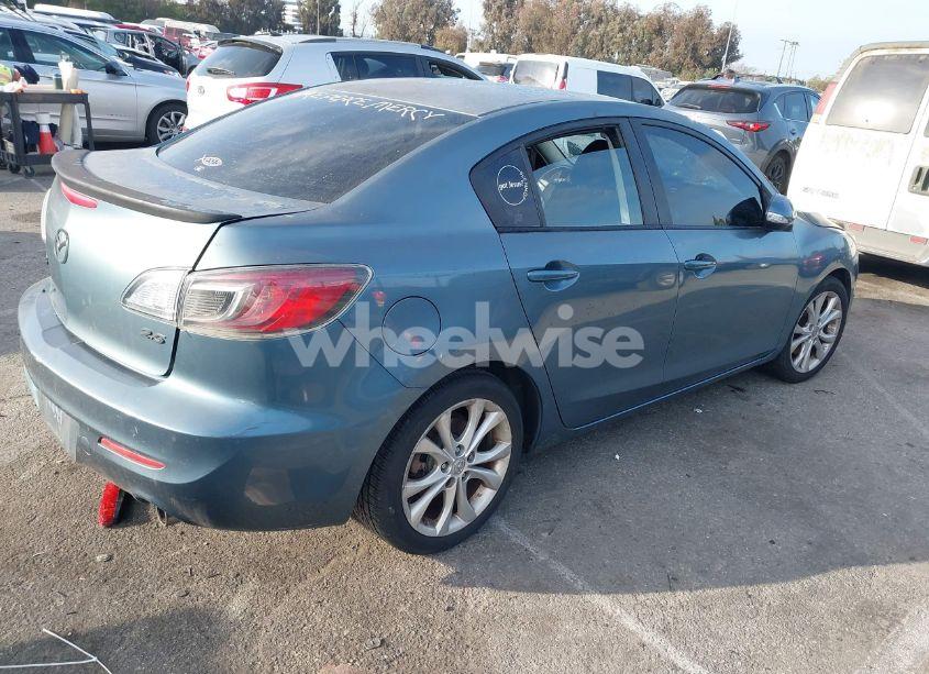 Photo 4 of 2010 Mazda Mazda3 S SPORT (VIN JM1BL1S63A1187396)