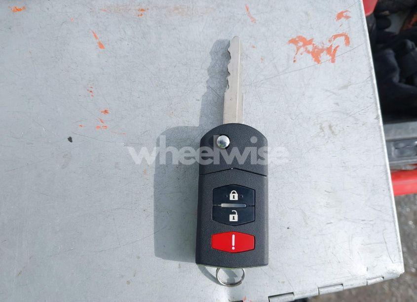 Photo 11 of 2010 Mazda Mazda3 S SPORT (VIN JM1BL1S64A1170414)