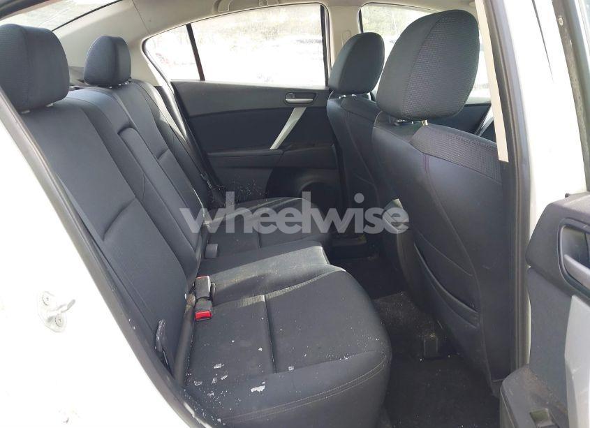 Photo 8 of 2010 Mazda Mazda3 S SPORT (VIN JM1BL1S64A1170414)