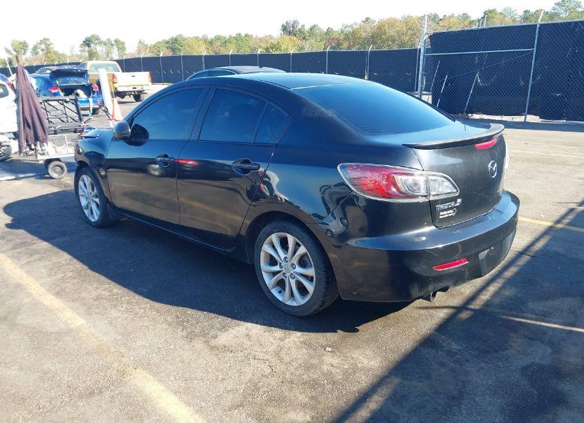 Photo 3 of 2010 Mazda Mazda3 S SPORT (VIN JM1BL1S64A1327360)