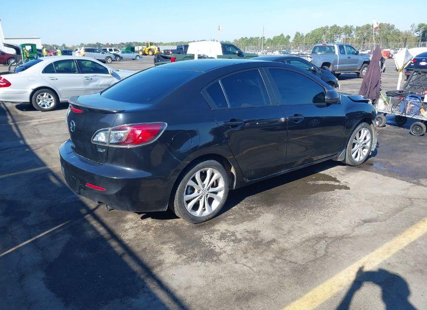 Photo 4 of 2010 Mazda Mazda3 S SPORT (VIN JM1BL1S64A1327360)