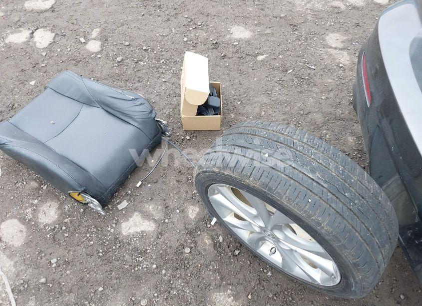 Photo 12 of 2010 Mazda Mazda3 S GRAND TOURING (VIN JM1BL1S67A1162999)