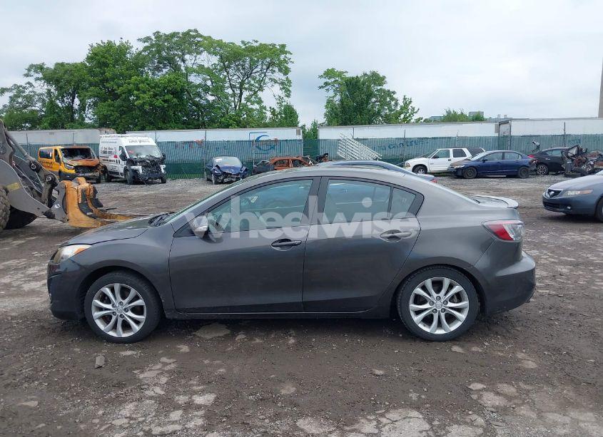 Photo 15 of 2010 Mazda Mazda3 S GRAND TOURING (VIN JM1BL1S67A1162999)
