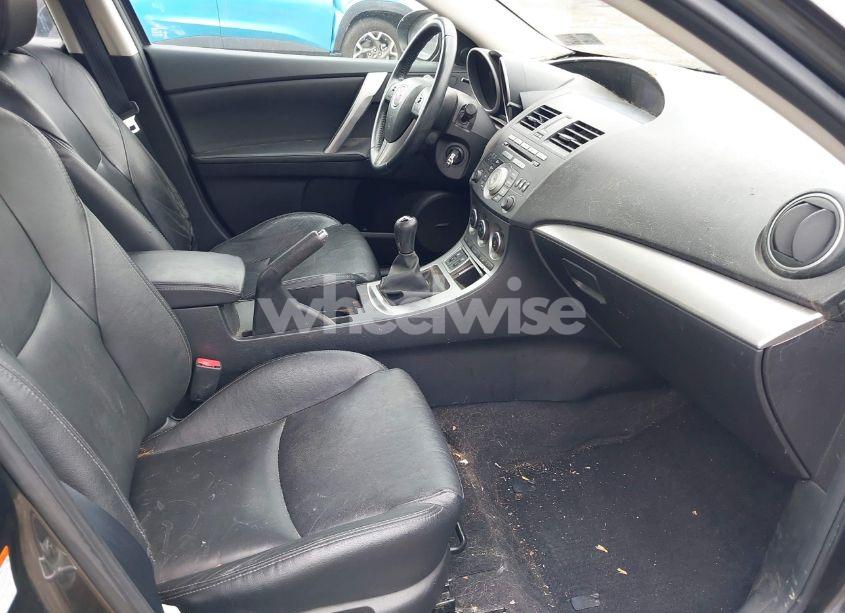 Photo 5 of 2010 Mazda Mazda3 S GRAND TOURING (VIN JM1BL1S67A1162999)