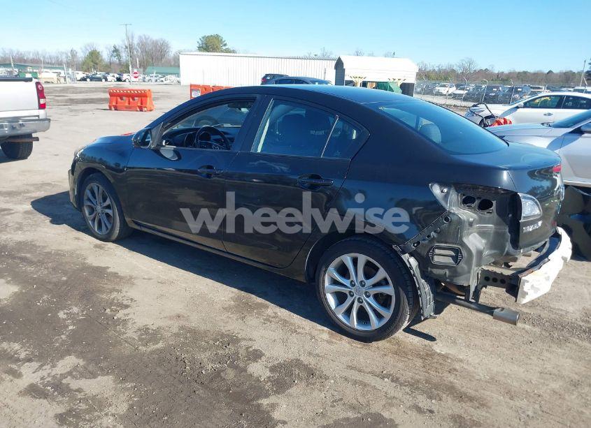 Photo 3 of 2010 Mazda Mazda3 S SPORT (VIN JM1BL1S67A1267624)