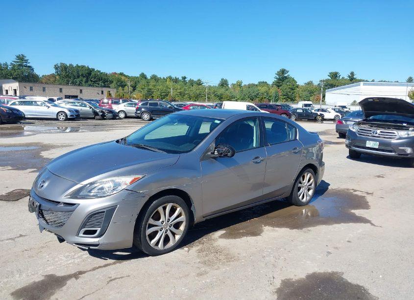 Photo 2 of 2010 Mazda Mazda3 S GRAND TOURING (VIN JM1BL1S67A1282012)