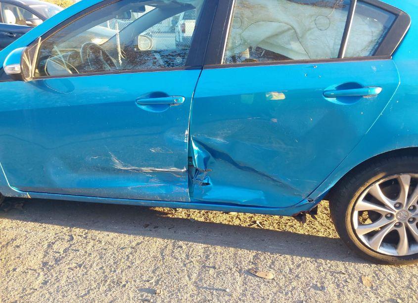 Photo 6 of 2010 Mazda Mazda3 S SPORT (VIN JM1BL1S68A1167130)