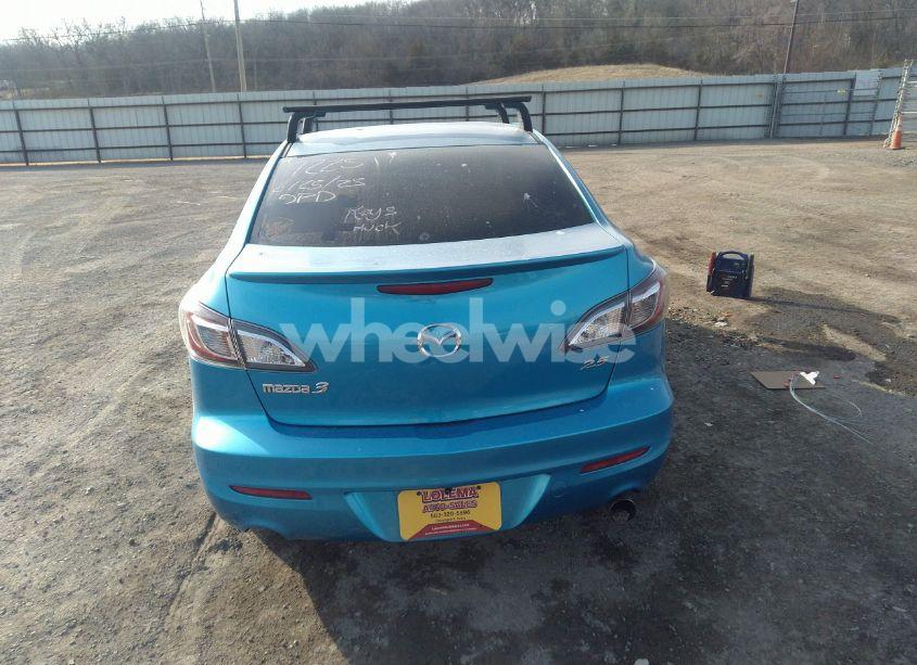 Photo 15 of 2010 Mazda Mazda3 S SPORT (VIN JM1BL1S68A1337681)