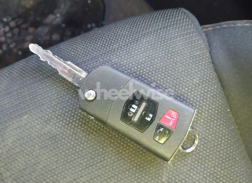 Photo 11 of 2010 Mazda Mazda3 S SPORT (VIN JM1BL1S69A1249612)