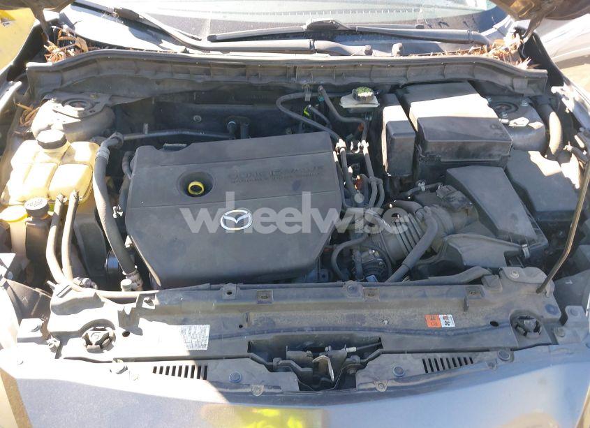 Photo 10 of 2010 Mazda Mazda3 S SPORT (VIN JM1BL1S69A1252039)