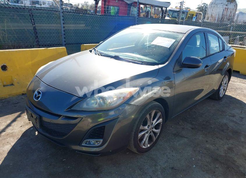 Photo 2 of 2010 Mazda Mazda3 S SPORT (VIN JM1BL1S69A1252039)